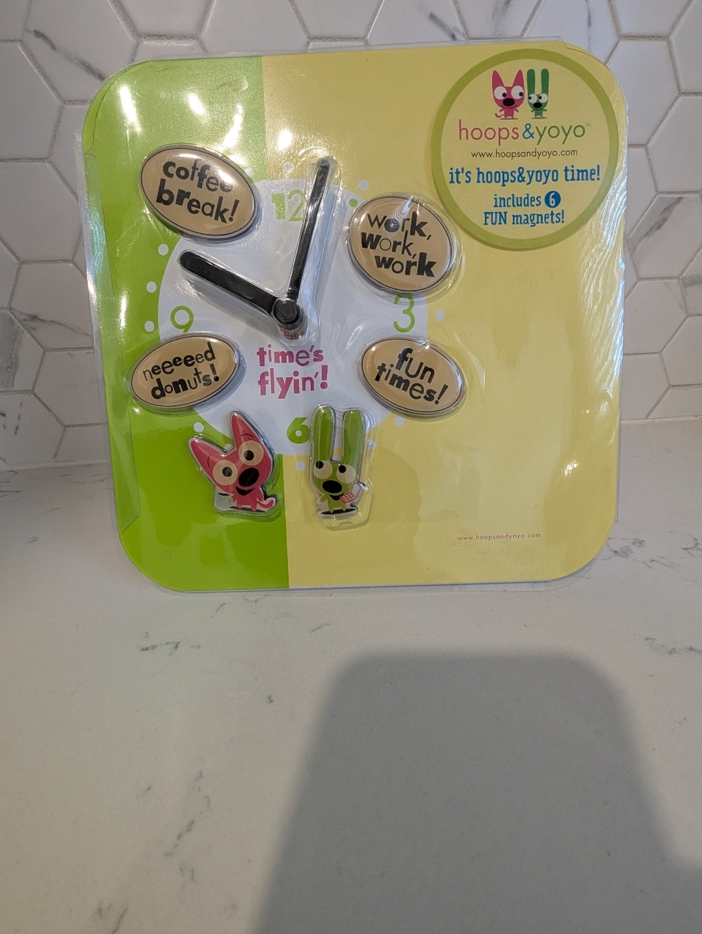 New Hoops & Yoyo Hallmark Magnetic Desktop Clock Sealed Battery Operated